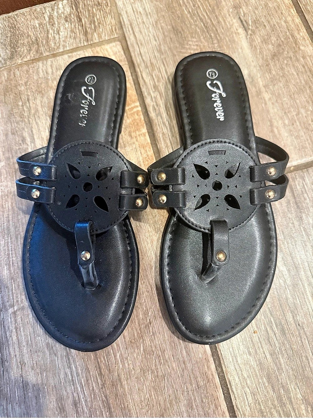 Forever Women's Black Fisherman Sandals US 7.5 Like New